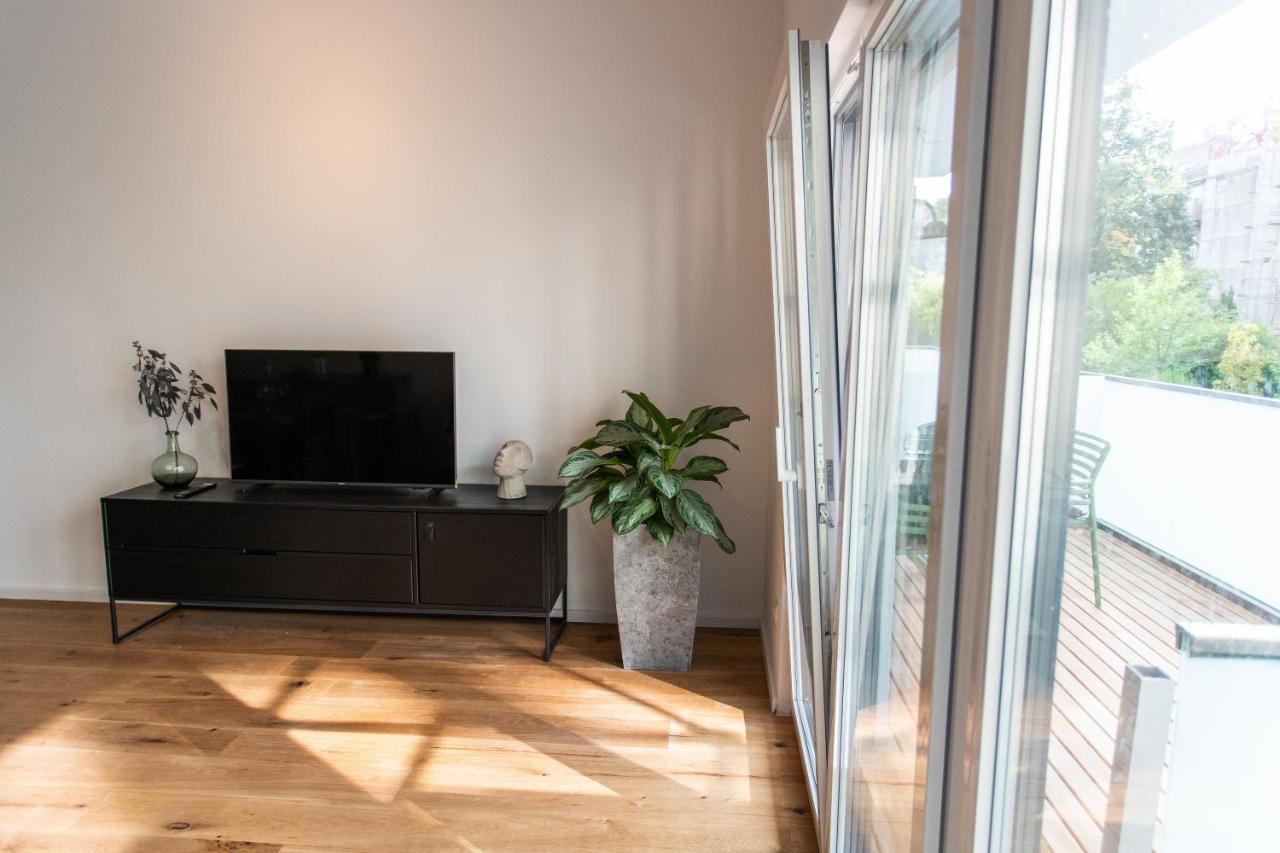 Stilvolle Wohnung Mit Ruhig Gelegenem Balkon Wien Ngoại thất bức ảnh